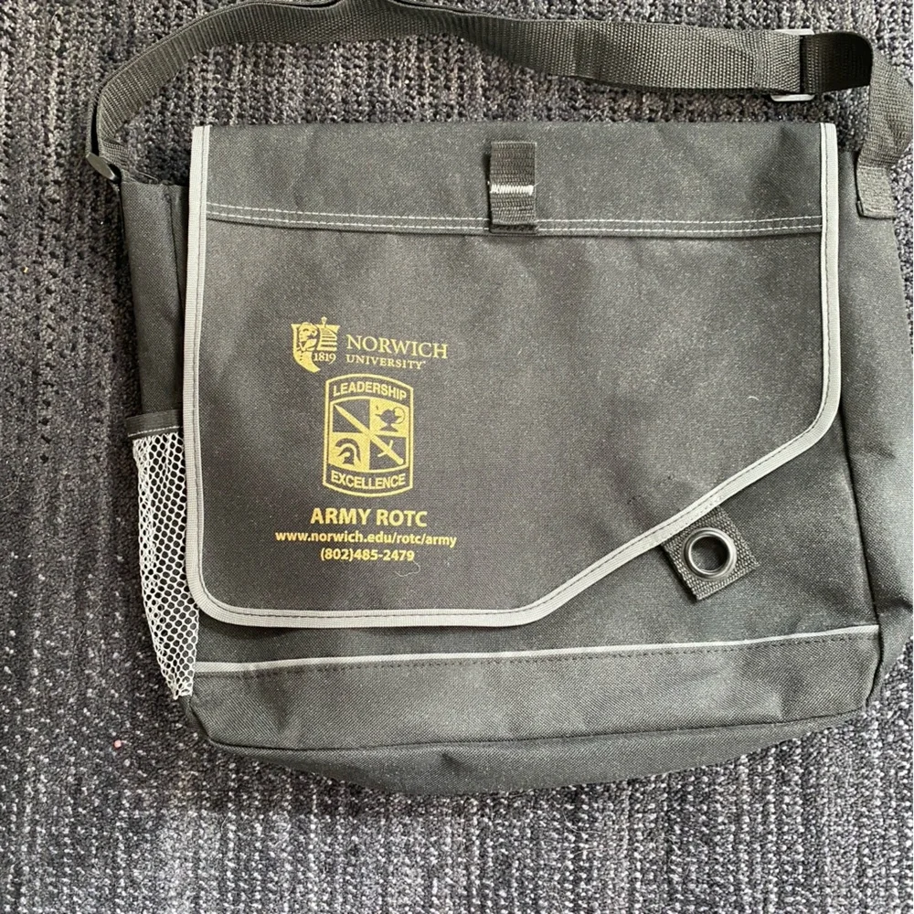 ⭐️Norwich University Army⭐️multiple office accessories